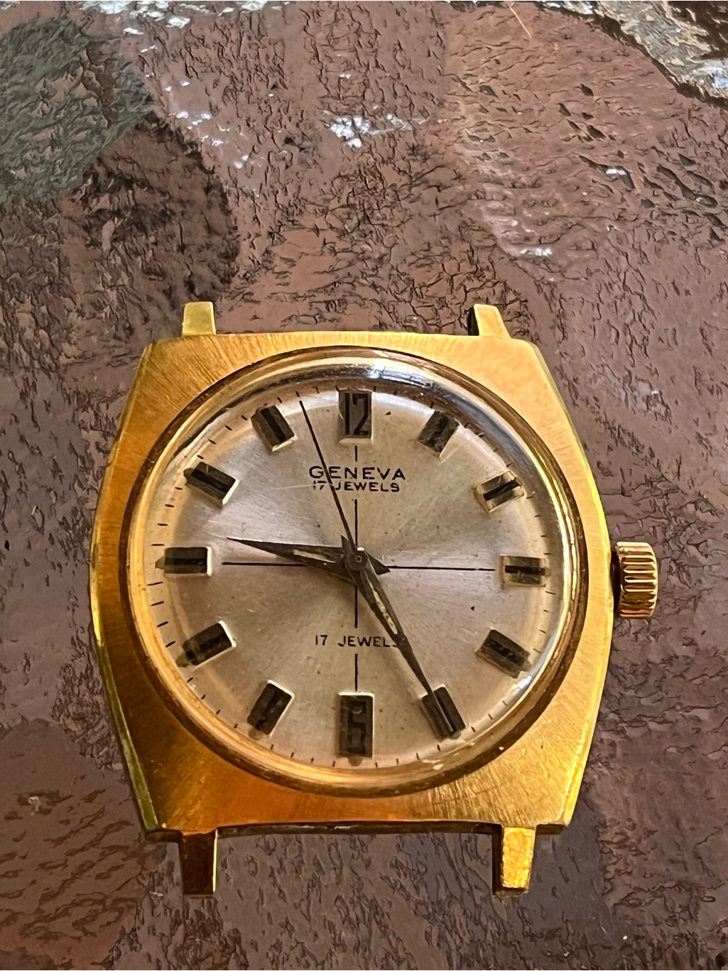 Vintage Geneva Mechanical Mens Watch